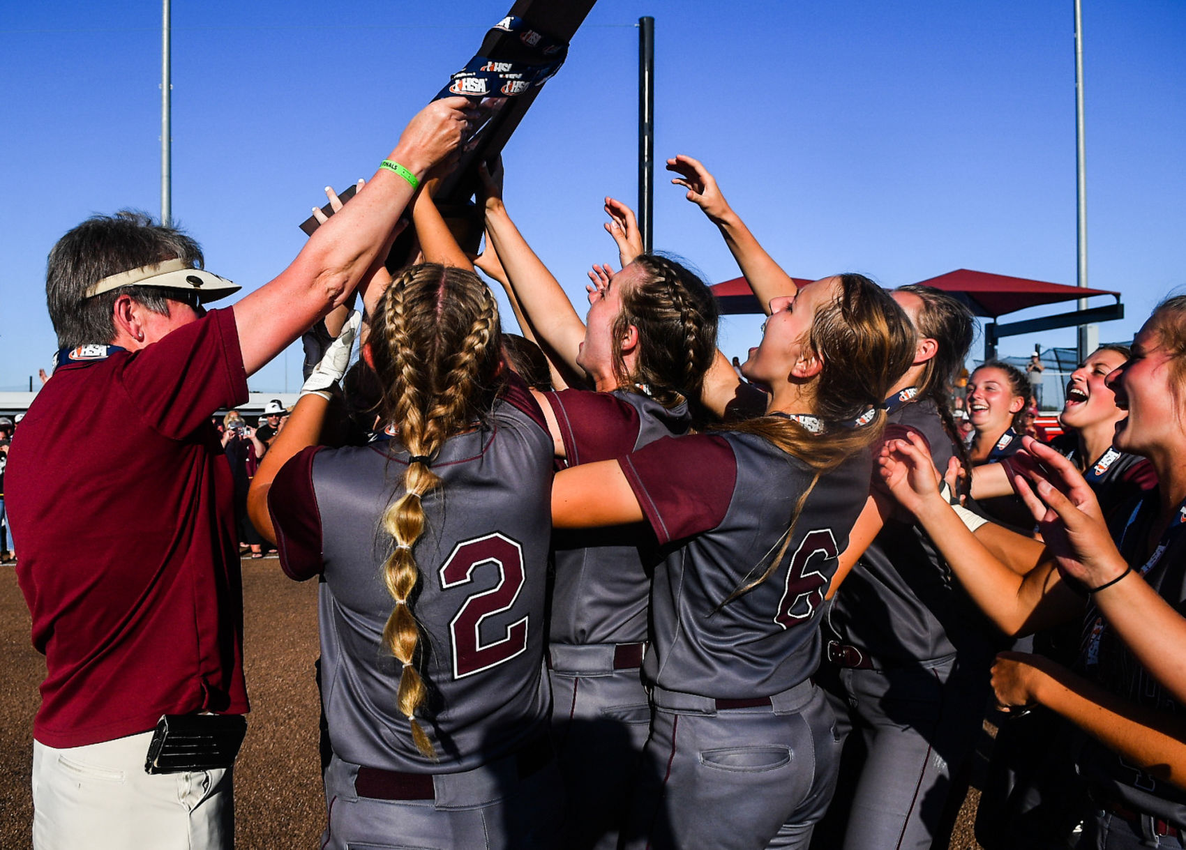 061621-qc-spt-2A-state-title-softball-046